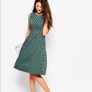 ModCloth Green & cream polka dot dress w/ pockets